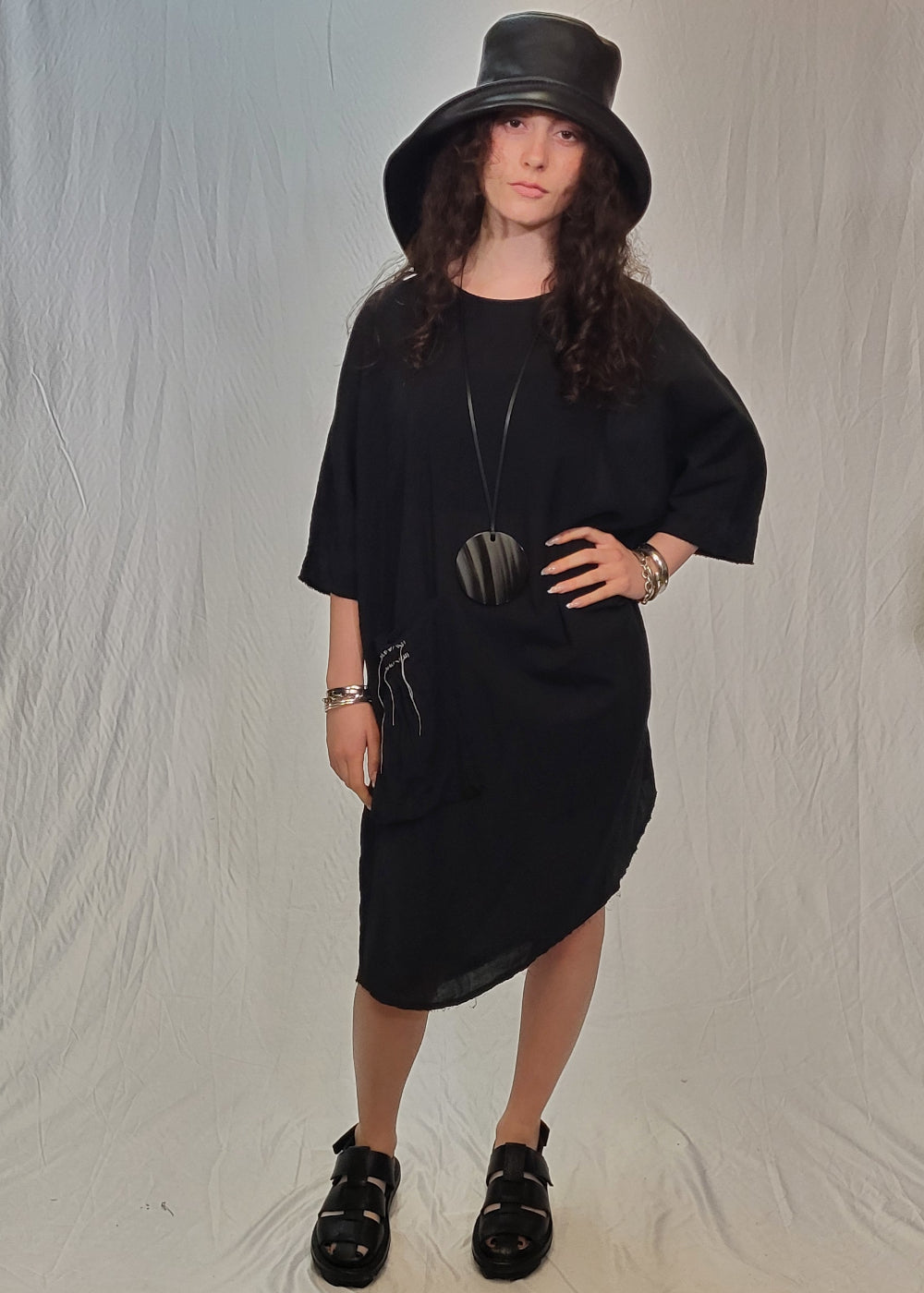 Robe - STUDIO B3