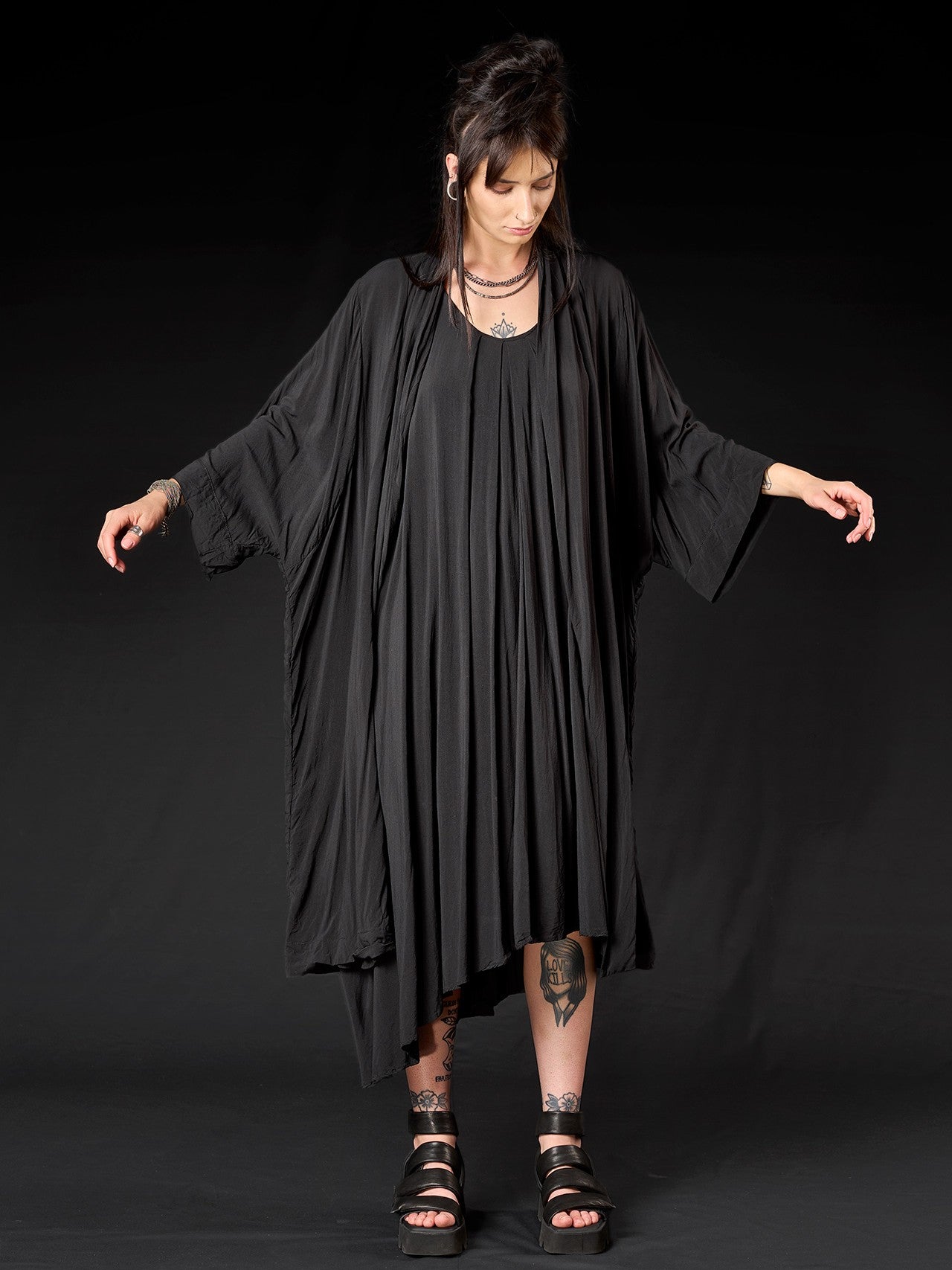Robe - STUDIO B3