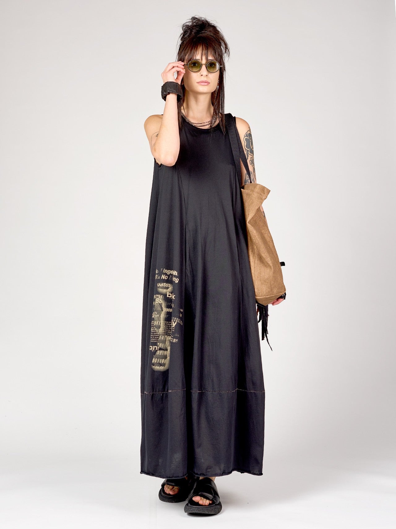 Robe Lappa black - STUDIO B3