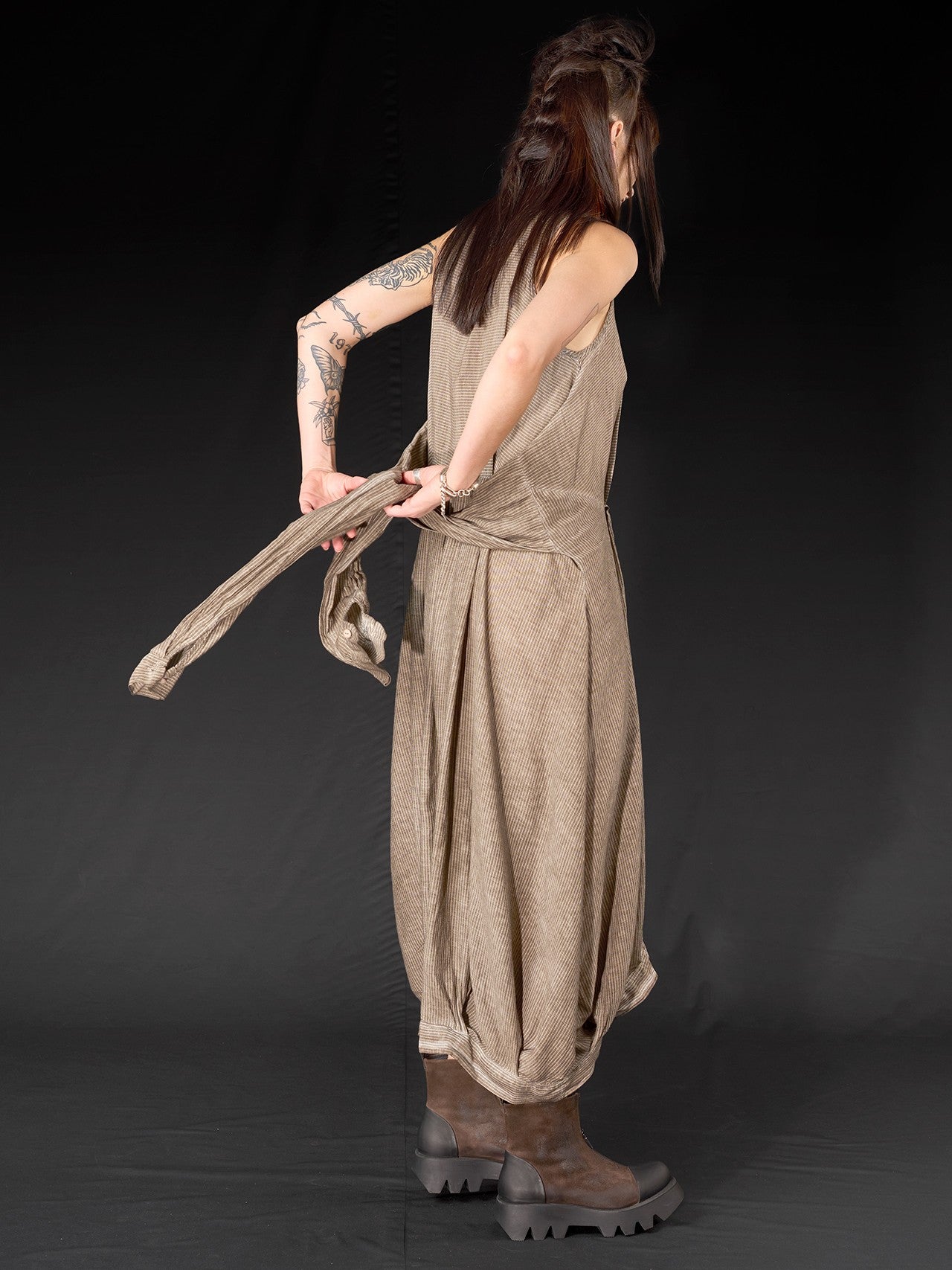 Robe - STUDIO B3